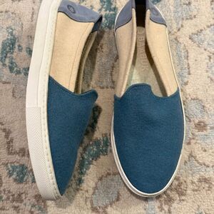 BaaBuk Wool Color-block Slip-ons Size 10